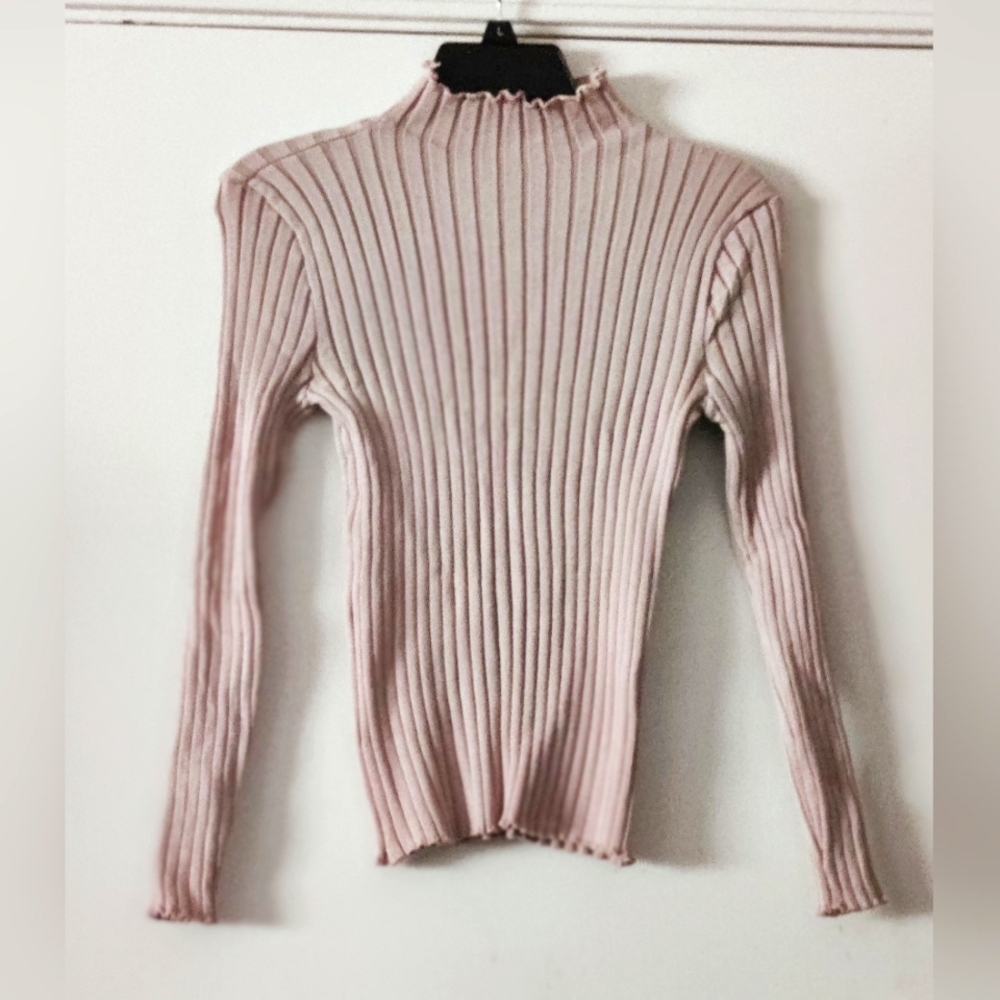 Medium Size Tan Crew Neck Long Sleeve Blouse